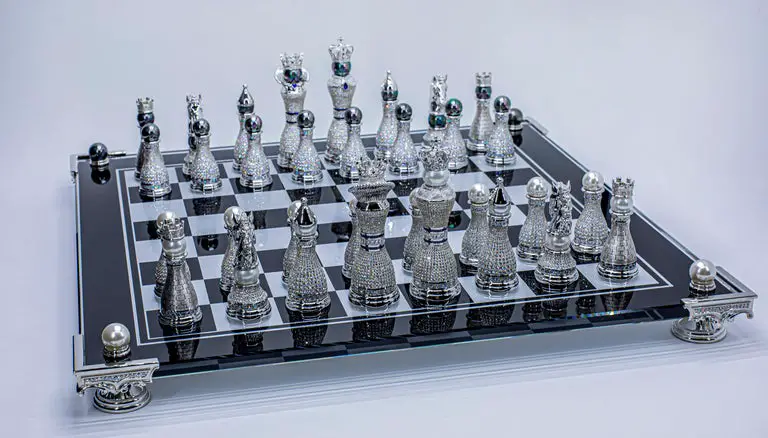 Pearl Royale Chess Set 