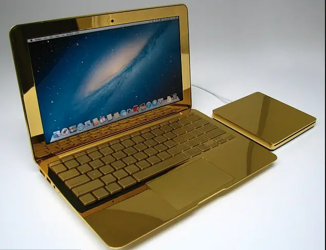 MacBook Pro 24 Karat Gold